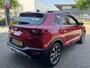 Kia Stonic 1.0 T-GDi 120PK!!! ExecutiveLine // NAVI // CAMERA // CLIMA // CRUISE // DODENHOEK SENSOR // LEDEREN BEKLEDING //