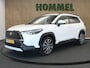 Toyota Corolla Cross Hybrid 200 Style - ORIGINEEL NEDERLANDSE AUTO - AFNEEMBARE TREKHAAK - 750KG GEREMD TREKGEWICHT - STOEL VERWARMING - ELEKTRISCHE ACHTERKLEP - PARKEERSENOREN VOOR EN ACHTER - DODEHOEK DETECTIE