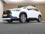 Toyota Corolla Cross Hybrid 200 Style - ORIGINEEL NEDERLANDSE AUTO - AFNEEMBARE TREKHAAK - 750KG GEREMD TREKGEWICHT - STOEL VERWARMING - ELEKTRISCHE ACHTERKLEP - PARKEERSENOREN VOOR EN ACHTER - DODEHOEK DETECTIE