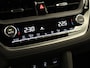 Toyota Corolla Cross Hybrid 200 Style - ORIGINEEL NEDERLANDSE AUTO - AFNEEMBARE TREKHAAK - 750KG GEREMD TREKGEWICHT - STOEL VERWARMING - ELEKTRISCHE ACHTERKLEP - PARKEERSENOREN VOOR EN ACHTER - DODEHOEK DETECTIE