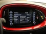 Toyota Aygo X 1.0 VVT-i MT Play - ORIGINEEL NEDERLANDSE AUTO - UNIEKE EXTERIEUR EN INTERIEUR ACCENTEN - AIRCO - ADAPTIEVE CRUISE CONTROL - CAMERA - LAGE KM STAND - BLUETOOTH- APPLE CARPLAY/ ANDROID AUTO