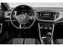Volkswagen T-Roc 1.0 TSI Style | Camera | Adaptieve cruise control | Apple Carplay | Airco | Parkeersensoren