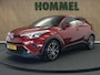 Toyota C-HR / C-HR+ 1.8 Hybrid Dynamic - ORIGINEEL NEDERLANDSE AUTO - AFNEEMBARE TREKHAAK - 725KG GEREMD TREKGEWICHT - PARKEERSENSOREN VOOR EN ACHTER - NAVIGATIE - DODEHOEK DETECTIE - HOMMEL ONDERHOUDEN - STOELVERWARMING - JBL GELUIDSINSTALLATIE