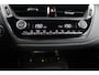 Toyota Corolla 1.8 Hybrid First Edition | Stoelverwarming | Draadloos telefoonlader | Parkeersensoren Rondom | Led verlichting | Origineel NL |
