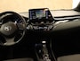 Toyota C-HR / C-HR+ 2.0 Hybrid Style - ORIGINEEL NEDERLANDSE AUTO - PARKEERSENSOREN VOOR EN ACHTER - DODEHOEK DETECTIE - ADAPTIVE CRUISE CONTROL - APLLE CARPLAY/ANDROID AUTO - KEYLESS ENRTY & START