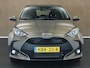 Toyota Yaris 1.5 Hybrid 115 Active - ORIGINEEL NEDERLANDSE AUTO - AFNEEMBARE TREKHAAK - 450KG GEREMD TREKGEWICHT - ADAPTIVE CRUISE CONTROL - APPLE CARPLAY/ANDROID AUTO - ACHTERUITRIJ CAMERA