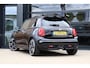 MINI Cooper S JCW Pakket | Panorama | Navigatie | Stoelverwarming | 18" LM Velgen