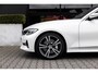BMW 3-Serie 330i High Executive, Schuifdak, H&K Audio, Volleder, NL Auto!