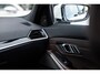 BMW 3-Serie 330i High Executive, Schuifdak, H&K Audio, Volleder, NL Auto!