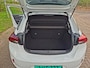Opel Corsa 1.2 Turbo edition . Camera . Apple carplay