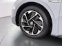 Volkswagen ID.3 First 58kWh SOH 94% Trekhaak Adap.Cruise AppConnect Navi Stoelverw. Pdc Dab Aut.Verlichting Bluetooth Ecc Isofix Led Elek.Ramen Verwarmbare Spiegels Org.NL-auto!