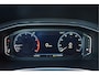 Volkswagen T-Roc 1.5 TSI R-line Virtual cockpit, Trekhaak, Adaptive cruise, Carplay, DAB, NAP