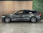 Volvo V60 T6 AWD Recharge Ultra Dark | Trekhaak | Schuifdak | Head-Up Display | Harman Kardon | Adaptieve Cruise Control | Stoelverwarming voor+achter | Stuurwielverwarming | Full LED Meesturende koplampen | Parkeercamera | Pilot Assist | BLIS Dode Hoek Detectie | Elektrische voorstoelen geheugen | Lederen bekleding | Zitting verlenging voorstoelen | Lederen dashboard | Google Infotainment | Keyless Drive | Parkeersensoren voor+achter | Privacy Glass | Elektrisch bedienbare achterklep | DAB Radio | Apple Carplay/Android Auto | Volvo On Call met mobiele App functie | Platinum Grey Metallic |