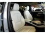 Volvo XC40 2.0 B4 145kW/198pk DCT7 Ultimate Dark Facelift! PANORAMADAK + GOOGLE DASHBOARD + HARMAN/KARDON + ADAPT.CRUISE + STOEL&STUURVERWARMING + NAPPALEER + STOEL-&STUURVERWARMING + LANE ASSIST + CAMERA + MATRIX LED + PARKSENSOREN + 19" LM-VELGEN!!
