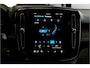 Volvo XC40 2.0 B4 145kW/198pk DCT7 Ultimate Dark Facelift! PANORAMADAK + GOOGLE DASHBOARD + HARMAN/KARDON + ADAPT.CRUISE + STOEL&STUURVERWARMING + NAPPALEER + STOEL-&STUURVERWARMING + LANE ASSIST + CAMERA + MATRIX LED + PARKSENSOREN + 19" LM-VELGEN!!