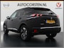 Peugeot e-2008 GT-Line EV50kWh Soh 93% 360Camera Navi Apple Carplay Android Ecc Cruise Control Keyless 1/2Leer Pdc DAB+ Bluetooth Led Connected services Verkeersbord detectie Usb PrivacyGlass 17''LM Regensensor Led Verkeersbord detectie