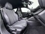 Peugeot e-2008 GT-Line EV50kWh Soh 93% 360Camera Navi Apple Carplay Android Ecc Cruise Control Keyless 1/2Leer Pdc DAB+ Bluetooth Led Connected services Verkeersbord detectie Usb PrivacyGlass 17''LM Regensensor Led Verkeersbord detectie
