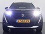 Peugeot e-2008 GT-Line EV50kWh Soh 93% 360Camera Navi Apple Carplay Android Ecc Cruise Control Keyless 1/2Leer Pdc DAB+ Bluetooth Led Connected services Verkeersbord detectie Usb PrivacyGlass 17''LM Regensensor Led Verkeersbord detectie