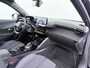Peugeot e-2008 GT-Line EV50kWh Soh 93% 360Camera Navi Apple Carplay Android Ecc Cruise Control Keyless 1/2Leer Pdc DAB+ Bluetooth Led Connected services Verkeersbord detectie Usb PrivacyGlass 17''LM Regensensor Led Verkeersbord detectie