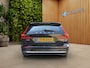 Volvo V60 2.0 T6 Plug-in hybrid AWD Essential Bright | Trekhaak | Camera | Stuur/stoelverwarming | Leder