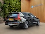 Volvo V60 2.0 T6 Plug-in hybrid AWD Essential Bright | Trekhaak | Camera | Stuur/stoelverwarming | Leder