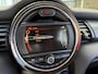 MINI Cooper 1.5 Business | NAP | Navigatie | Cruise Control | Airco | Parkeersensoren | Lichtmetaal |