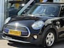 MINI Cooper 1.5 Business | NAP | Navigatie | Cruise Control | Airco | Parkeersensoren | Lichtmetaal |