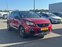 Peugeot 3008 1.2 PureTech Allure Camera | Afneembare Trekhaak | Stof/Leder | Cruise | Climate | DAB | LED | Carplay | 19" Lichtmetaal | Achteruitrijcamera | Afwijkende dakkleur | Apple Carplay/Android Auto|telefoonintegratie premium
