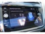Volkswagen Tiguan 1.4 TSI eHybrid 245pk R-Line DSG AUTOMAAT / Panorama dak / LM 19 inch / Leder R-Line / 360 Camera / Inklapb trekhaak