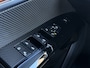 BMW 7-Serie 750e xDrive | Bowers & Wilkins | 360 | SkyLounge | Leder | Trekhaak | Rolscherm | Achterwielbestuuring |