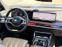 BMW 7-Serie 750e xDrive | Bowers & Wilkins | 360 | SkyLounge | Leder | Trekhaak | Rolscherm | Achterwielbestuuring |