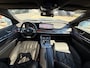BMW 7-Serie 750e xDrive | Bowers & Wilkins | 360 | SkyLounge | Leder | Trekhaak | Rolscherm | Achterwielbestuuring |
