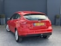 Ford Focus 1.0 Titanium Navi,125pk,Trekhaak,Dealer Onderhouden,Pdc V+A,6 Bak,N.A.P,Clima,Cruise,Nieuwe Apk bij Aflevering