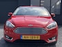 Ford Focus 1.0 Titanium Navi,125pk,Trekhaak,Dealer Onderhouden,Pdc V+A,6 Bak,N.A.P,Clima,Cruise,Nieuwe Apk bij Aflevering