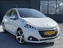 Peugeot 208 1.2 PureTech Première 1e Eigenaar,Pano,Navi,Camera,110pk,Trekhaak,Pdc,N.A.P,Lm velgen,D-riem vv in12-2023,Dealer Onderhouden,5 Deurs,Apk tot 01-2027