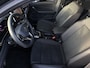 Volkswagen T-Roc 1.5 TSI R-Line | trekhaak | massage stoel | stoelverwarming |