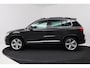 Volkswagen Tiguan 1.4 TSI R-Line Edition Automaat (PANORAMADAK, STOELVERWARMING, CAMERA, CARPLAY, XENON)