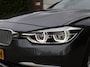 BMW 3-Serie Touring 318i Edition Luxury Line Purity Exe. PANO - LEDER - LANE ASSIST - CARPLAY - NAVI - LED - 2e EIGENAAR
