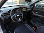 Dacia Duster 1.6 Hybrid 140 Extreme AUTOMAAT 16.000km | 360Cam | LED kopl | Halfleer | CarPlay | 17” Tergan | Dodehoek | PDC v+a