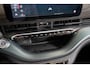 Fiat 500e Giorgio Armani 42 kWh | Camera | Stoelverwarming | Navigatie | Keyless | Climate Controle | Panoramadak | Parkeersensoren |