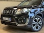 Suzuki Vitara 1.4 Boosterjet AllGrip Comfort | Trekhaak | Pano | 17" | Carplay | Camera | ACC | Dodehoek | Stoelverwarming | 100% onderhouden!