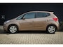 Hyundai ix20 1.6i i-Motion | Cruise | Clima | Trekhaak | PDC | Stoelverw. | Metalic | 1e eig. |