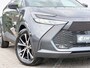 Toyota C-HR / C-HR+ 2.0 Hybrid 200 Dynamic Plus | ZONDER STEKKER! | Navi XL | Winter Pack | Camera | ACC