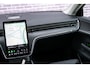 Volvo EX90 Twin Motor AWD 111 kWh Core | Trekhaak | Stoel- / Stuurverwarming | Adaptive Cruise Control | Panoramadak | Elektrisch verstelbare stoelen | Dodehoekdetectie | Elektrische achterklep | 7 zitplaatsen | BTW auto |