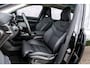 Volvo EX90 Twin Motor AWD 111 kWh Core | Trekhaak | Stoel- / Stuurverwarming | Adaptive Cruise Control | Panoramadak | Elektrisch verstelbare stoelen | Dodehoekdetectie | Elektrische achterklep | 7 zitplaatsen | BTW auto |
