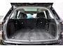 Volvo EX90 Twin Motor AWD 111 kWh Core | Trekhaak | Stoel- / Stuurverwarming | Adaptive Cruise Control | Panoramadak | Elektrisch verstelbare stoelen | Dodehoekdetectie | Elektrische achterklep | 7 zitplaatsen | BTW auto |