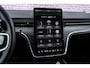 Volvo EX90 Twin Motor AWD 111 kWh Core | Trekhaak | Stoel- / Stuurverwarming | Adaptive Cruise Control | Panoramadak | Elektrisch verstelbare stoelen | Dodehoekdetectie | Elektrische achterklep | 7 zitplaatsen | BTW auto |