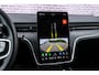 Volvo EX90 Twin Motor AWD 111 kWh Core | Trekhaak | Stoel- / Stuurverwarming | Adaptive Cruise Control | Panoramadak | Elektrisch verstelbare stoelen | Dodehoekdetectie | Elektrische achterklep | 7 zitplaatsen | BTW auto |