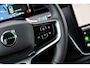 Volvo EX90 Twin Motor AWD 111 kWh Core | Trekhaak | Stoel- / Stuurverwarming | Adaptive Cruise Control | Panoramadak | Elektrisch verstelbare stoelen | Dodehoekdetectie | Elektrische achterklep | 7 zitplaatsen | BTW auto |