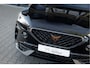 CUPRA Formentor 1.4 e-Hybrid VZ Performance 245PK Aut. | Trekhaak | 19" LM Velgen | Navi incl. Apple CarPlay | Elektrisch verstelbare Voorstoel | Stoel & Stuurverwarming | Adaptieve Cruise Control | Achteruitrijcamera | Keyless Entry |